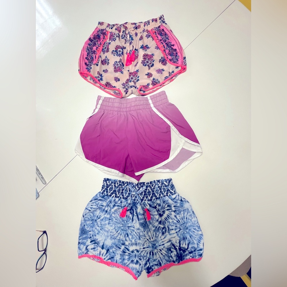 GIRLS 10/12. (Large) BUNDLE of SHORTS